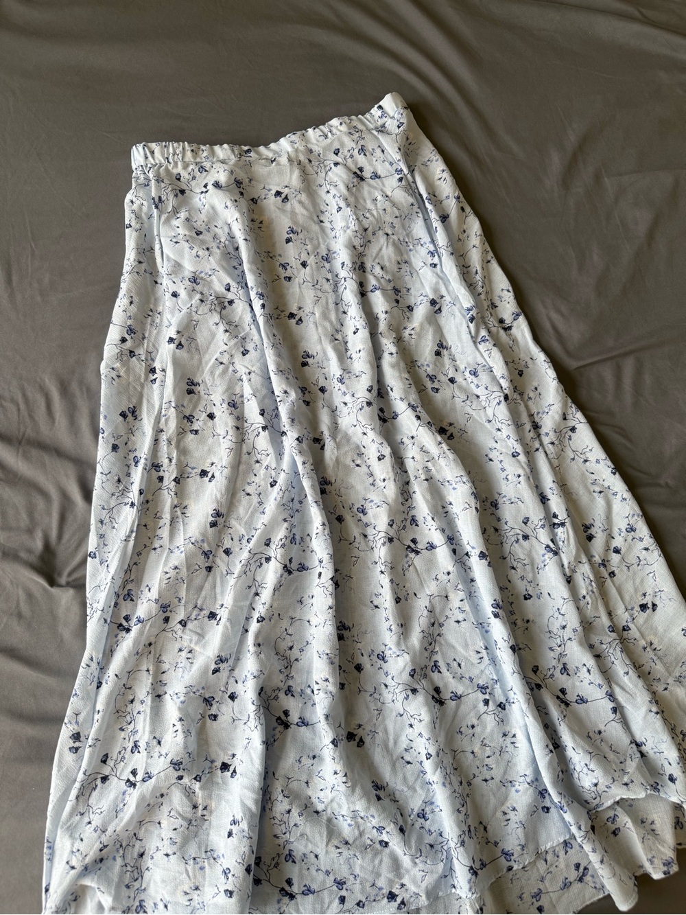 Max Studio Women’s White Floral Midi Skirt